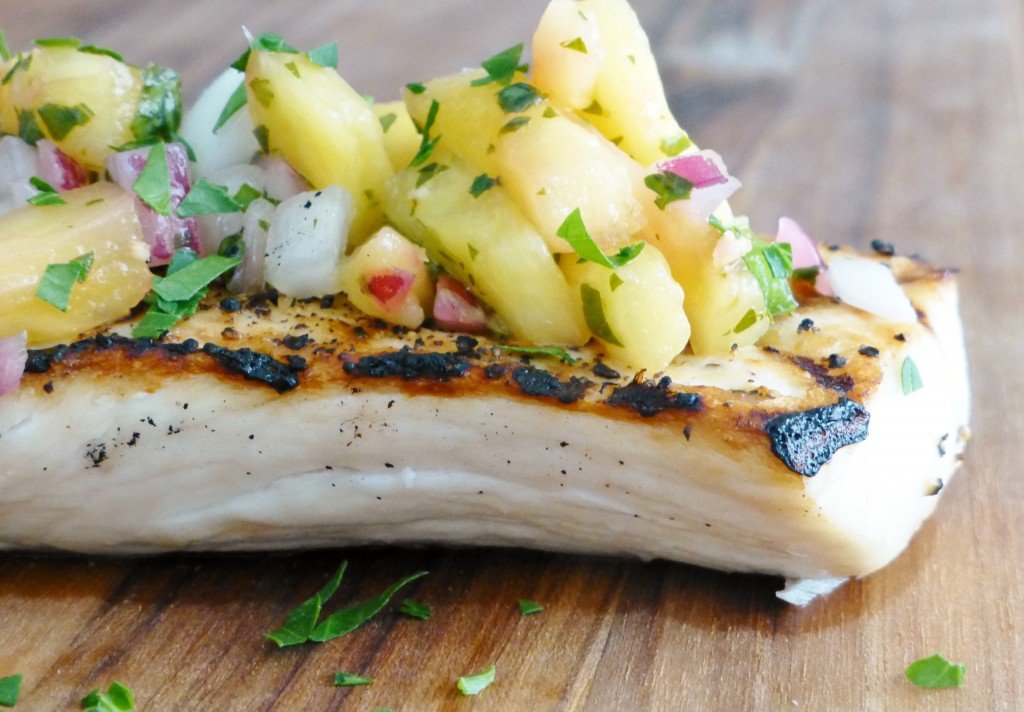 mahi mahi with pineapple pico